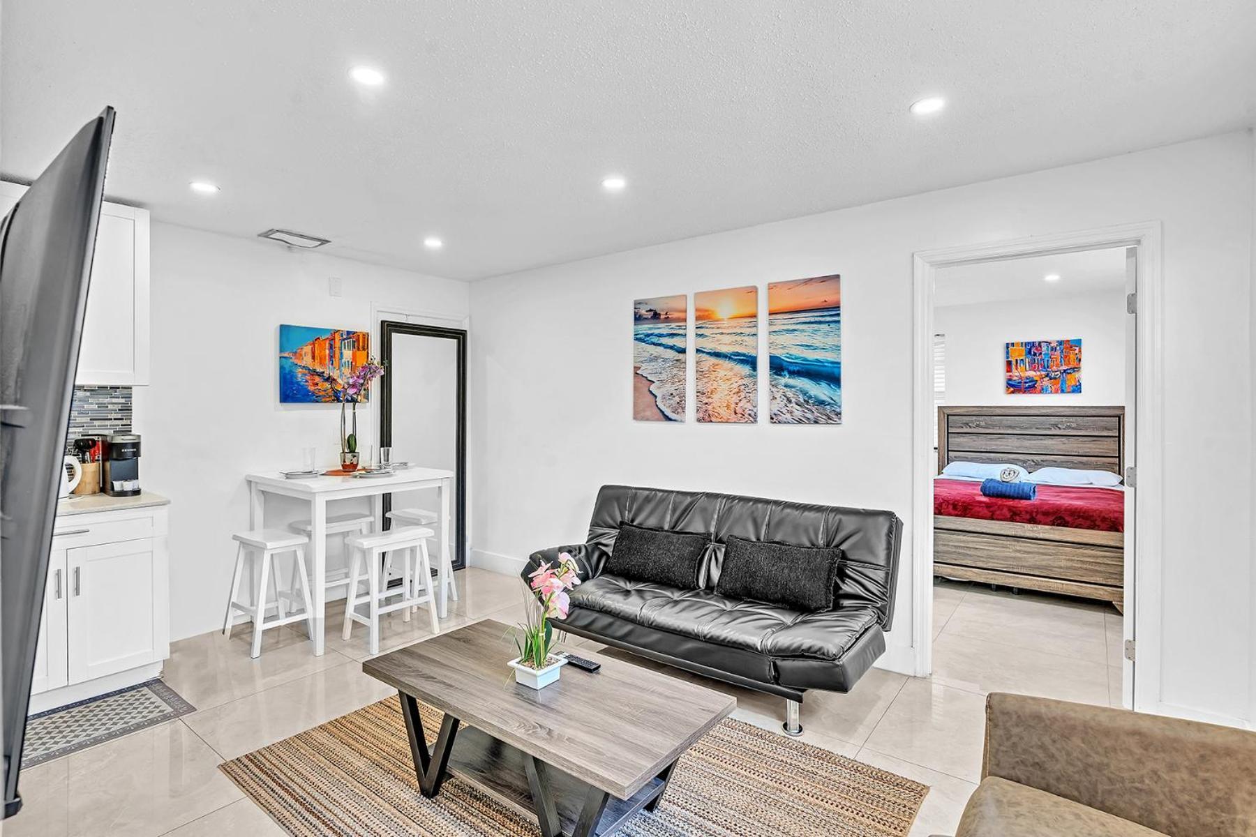 New Boutique 1 Bdrm Close To Beach & Casino #211 Χόλιγουντ Εξωτερικό φωτογραφία